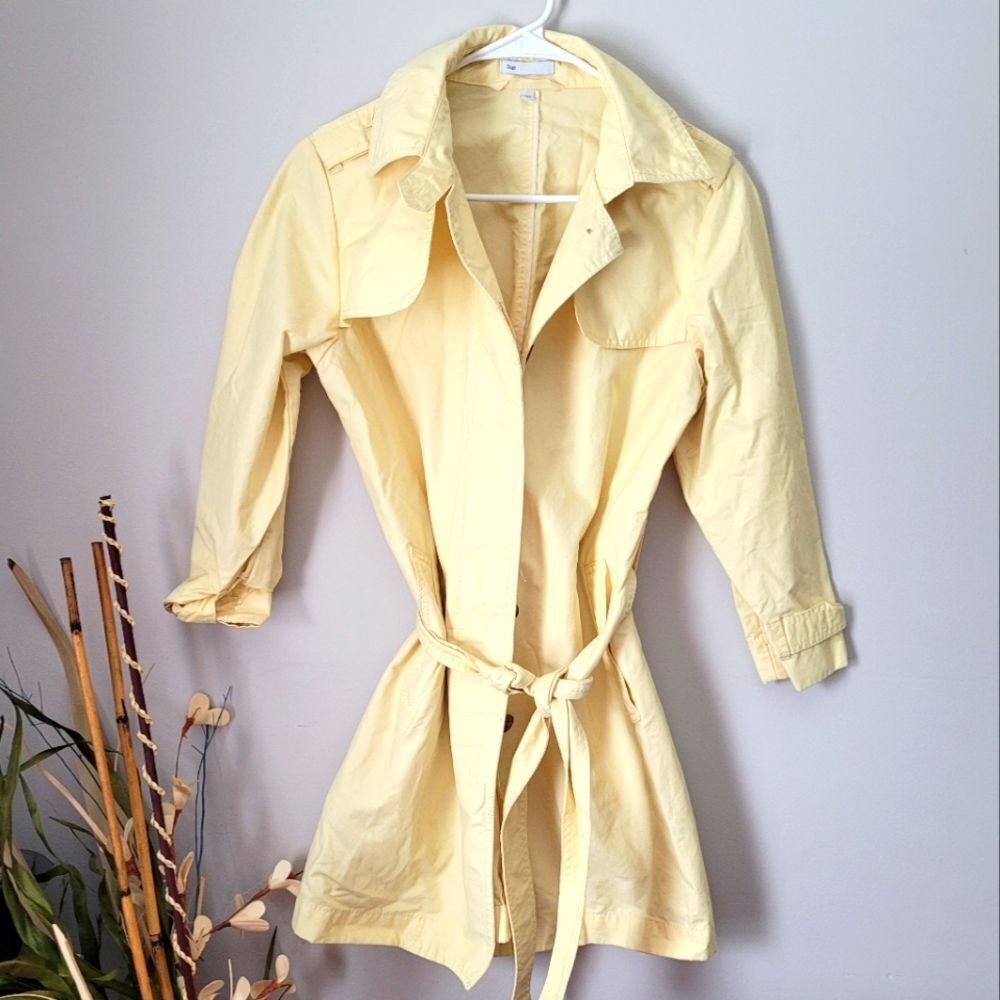 GAP Light Yellow Trench Coat for Women